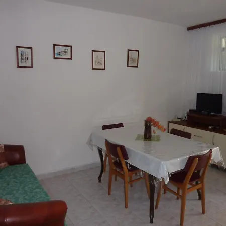 Apartment Apartments By The Sea Seget Vranjica, Trogir - 976 Seget Vranjica