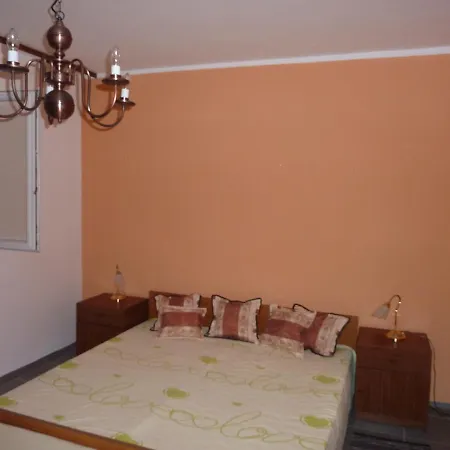 Apartments By The Sea Seget Vranjica, Trogir - 976 Apartment Seget Vranjica