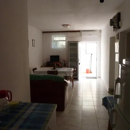 Apartments By The Sea Seget Vranjica, Trogir - 976