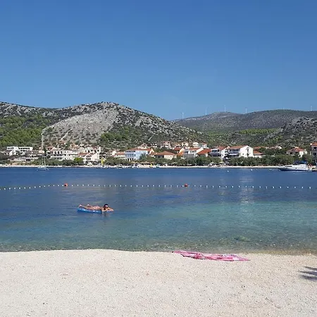 Apartments By The Sea Seget Vranjica, Trogir - 976